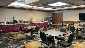 Frokostbuffé er inkludert hver dag