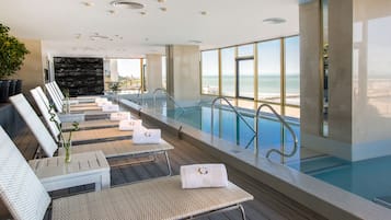 Sauna, tina de hidromasaje, baño de vapor y baño turco o hammam