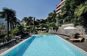 In-room safe, blackout drapes, free WiFi, bed sheets