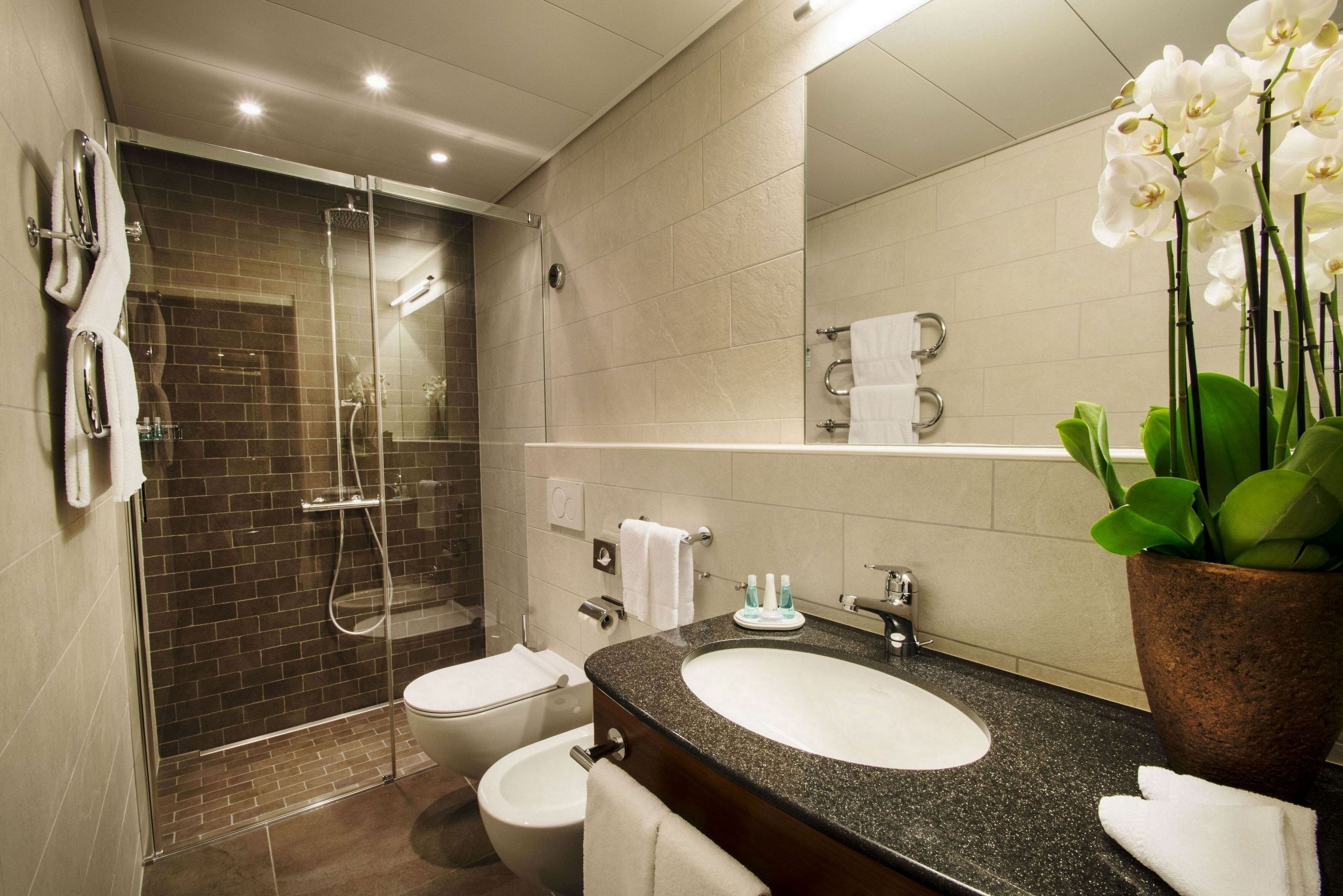 panoramic double room, balcony, lake view | 1 bedroom, in-room safe, blackout curtains, free wifi