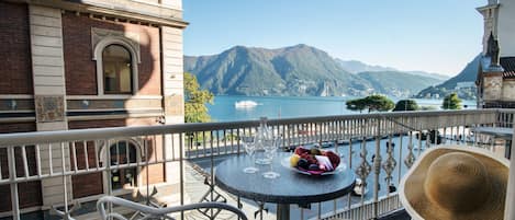 Panoramic Double Room, Balcony, Lake View | In-room safe, blackout curtains, free WiFi, bed sheets