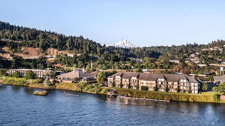 Best Western Plus Hood River Inn