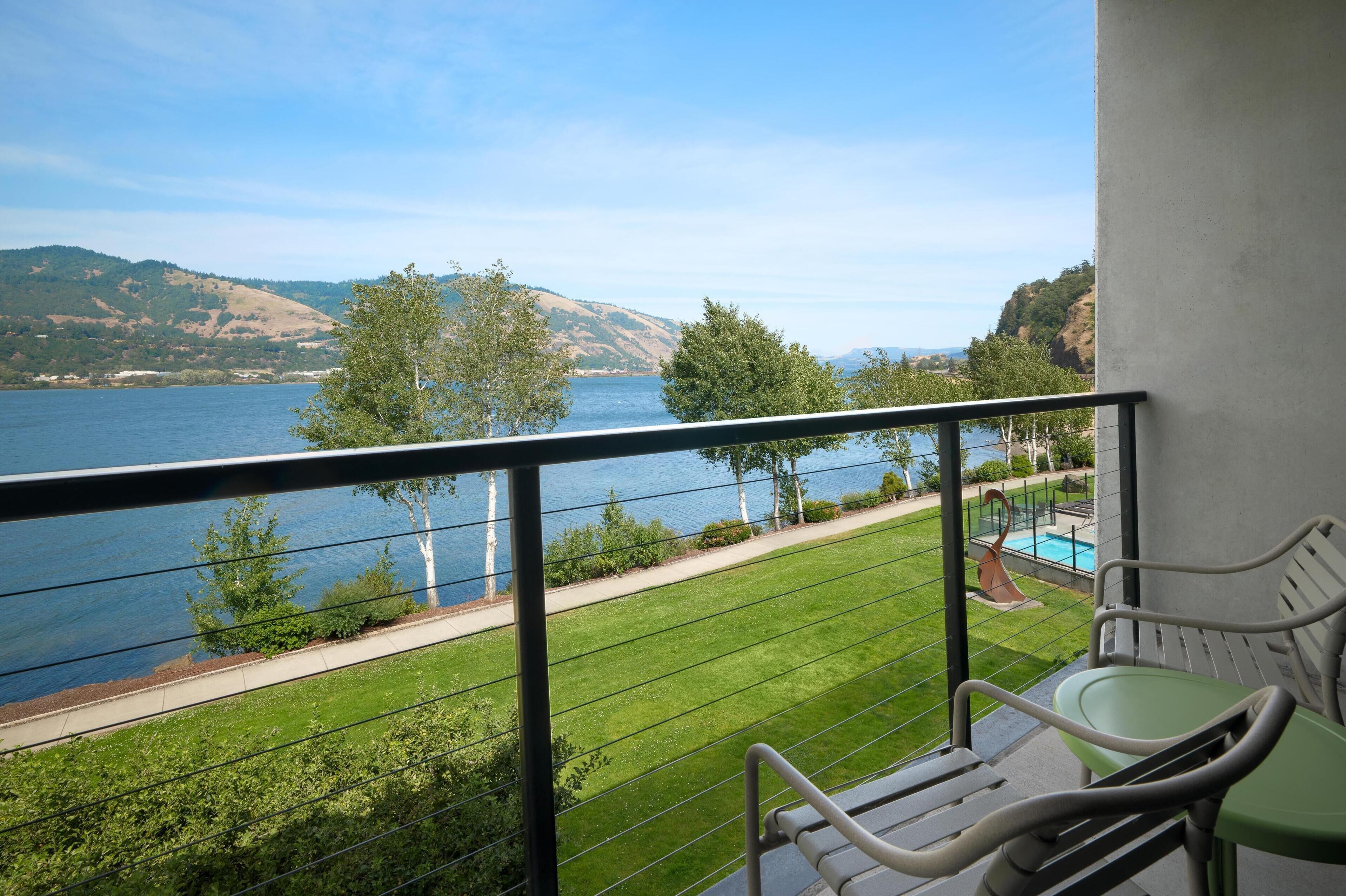 executive room, 1 king bed, balcony, river view (no pets/no guests under 21) | view from room