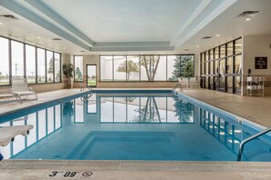Indoor pool, sun loungers - Comfort Inn & Suites Piqua-Near Troy-I75 (Piqua)