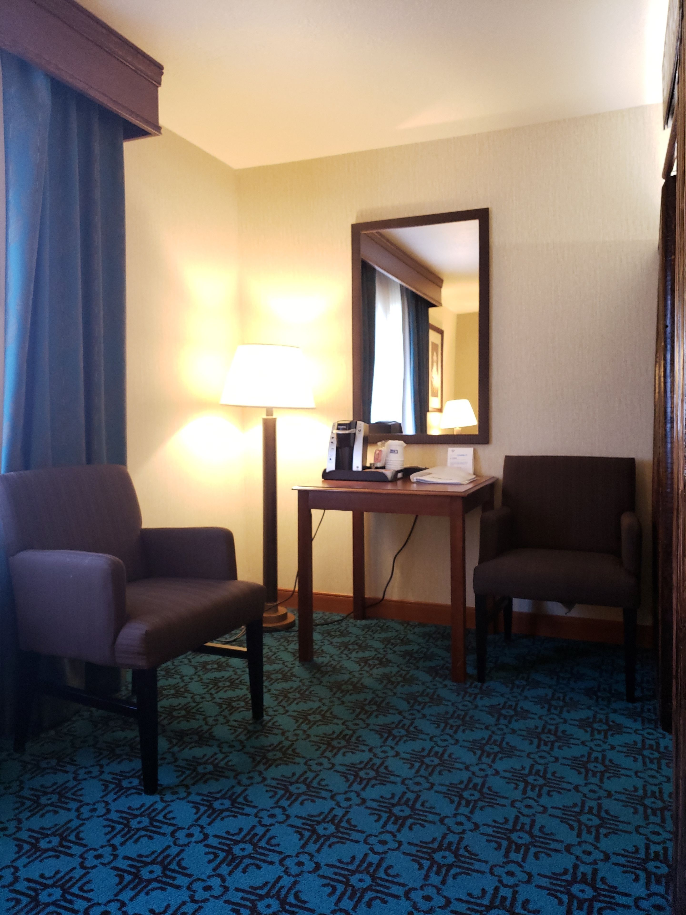 suite, multiple beds | hypo-allergenic bedding, desk, iron/ironing board, free cots/infant beds