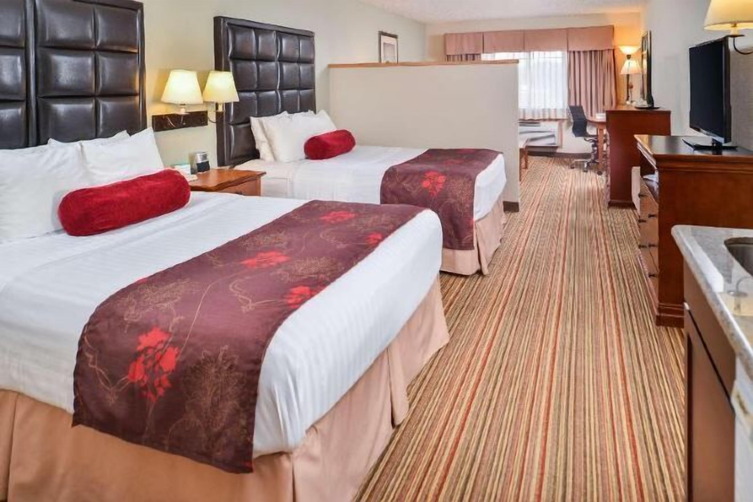 Premium bedding, in-room safe, blackout curtains, iron/ironing board