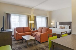 高档床上用品、特色家居、办公桌、熨斗/熨衣板