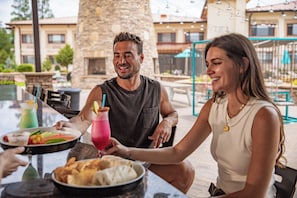 4 restaurants, breakfast, lunch, dinner served; American cuisine