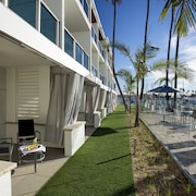 Marina del Rey Hotel