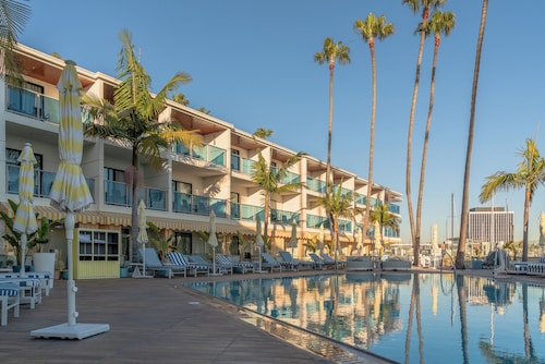 Marina del Rey Hotel