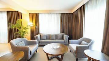 Luxe beddengoed, een minibar, een kluis op de kamer, een bureau