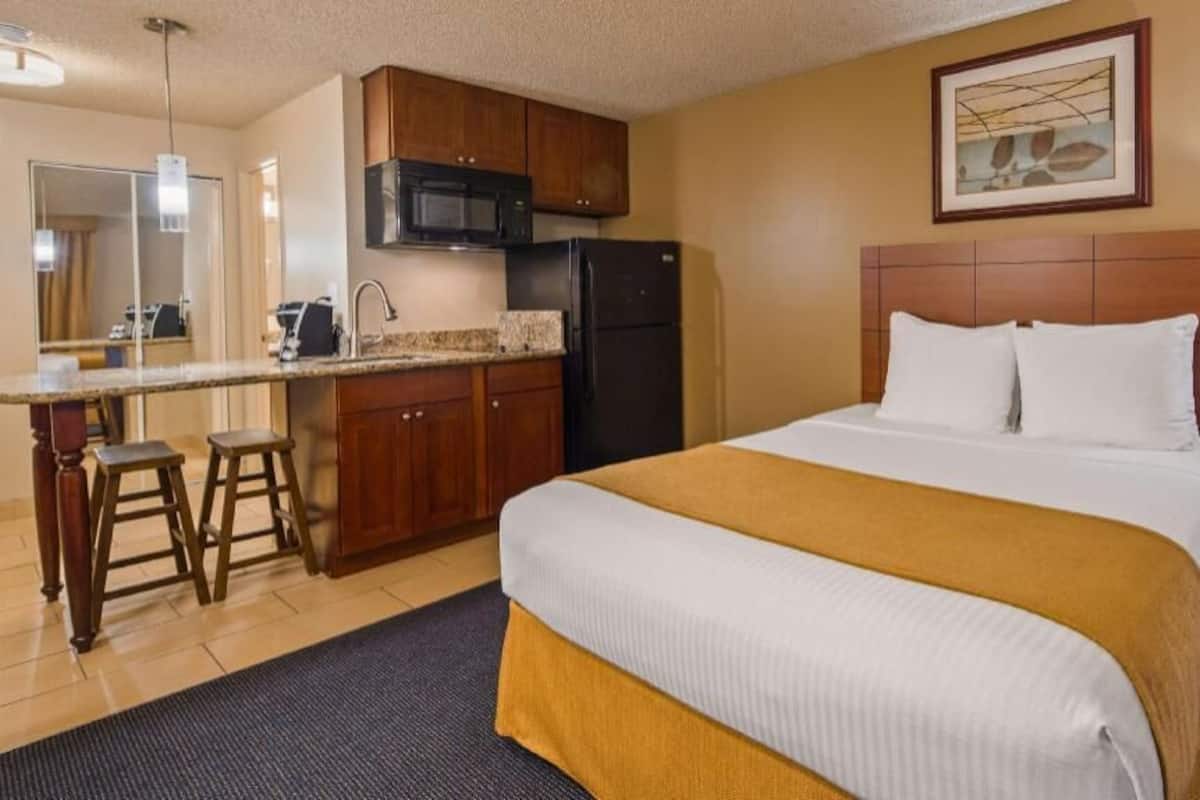 Premium bedding, pillowtop beds, individually decorated