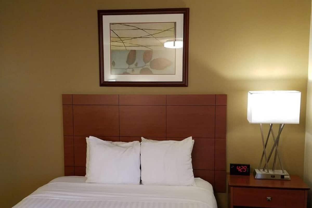 Premium bedding, pillowtop beds, individually decorated