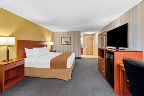 Suite, 1 King Bed, Non Smoking, Refrigerator & Microwave (Living Room) | Premium bedding, pillowtop beds, individually decorated