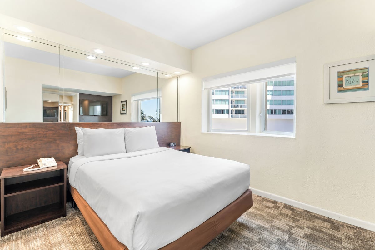 1 habitación y caja de seguridad en la habitación