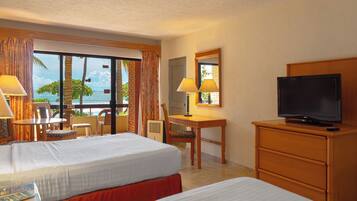 Chambre Standard, 2 lits doubles, vue ocĂ©an | Vue sur la plage/lâocĂ©an