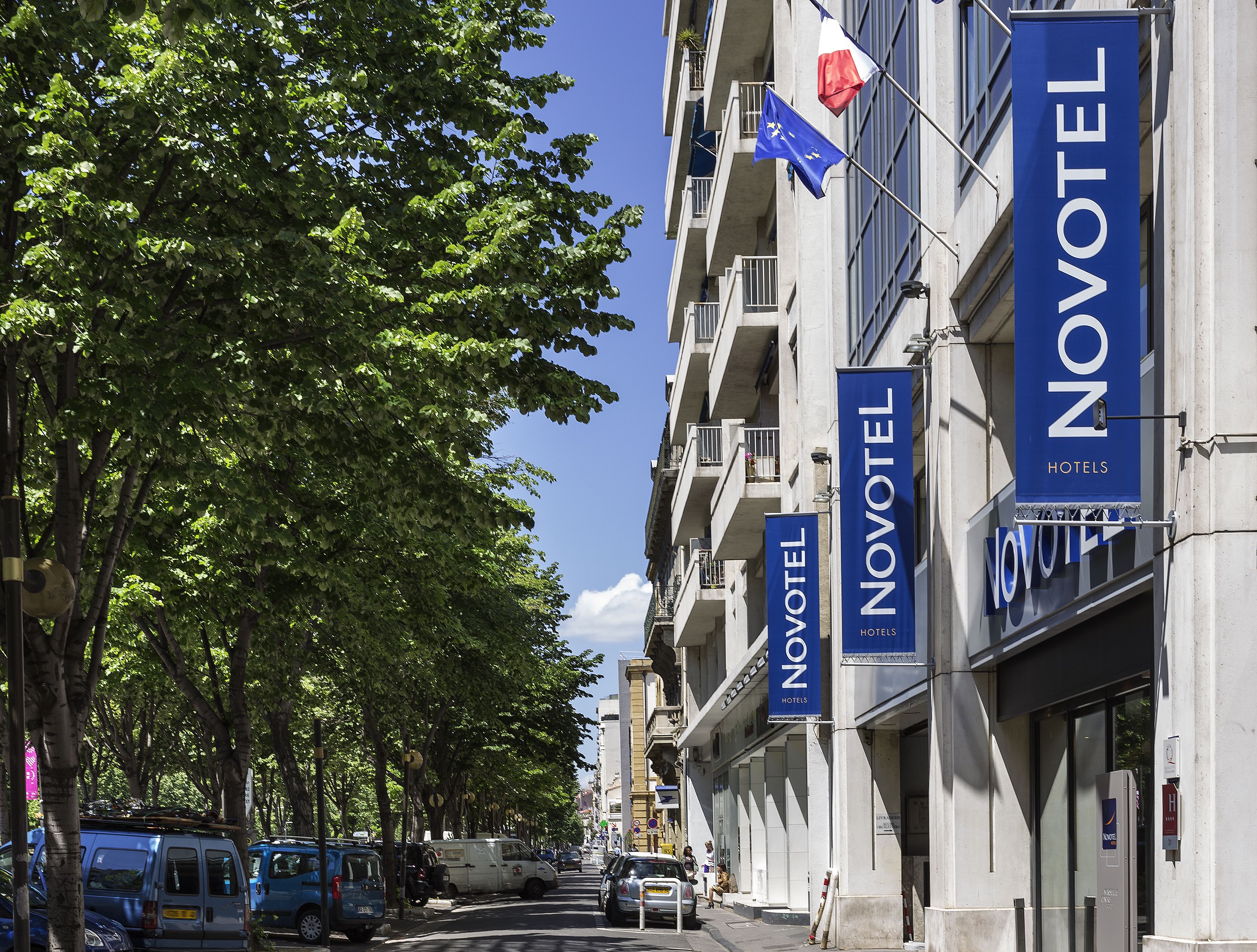 واجهة المنشأة