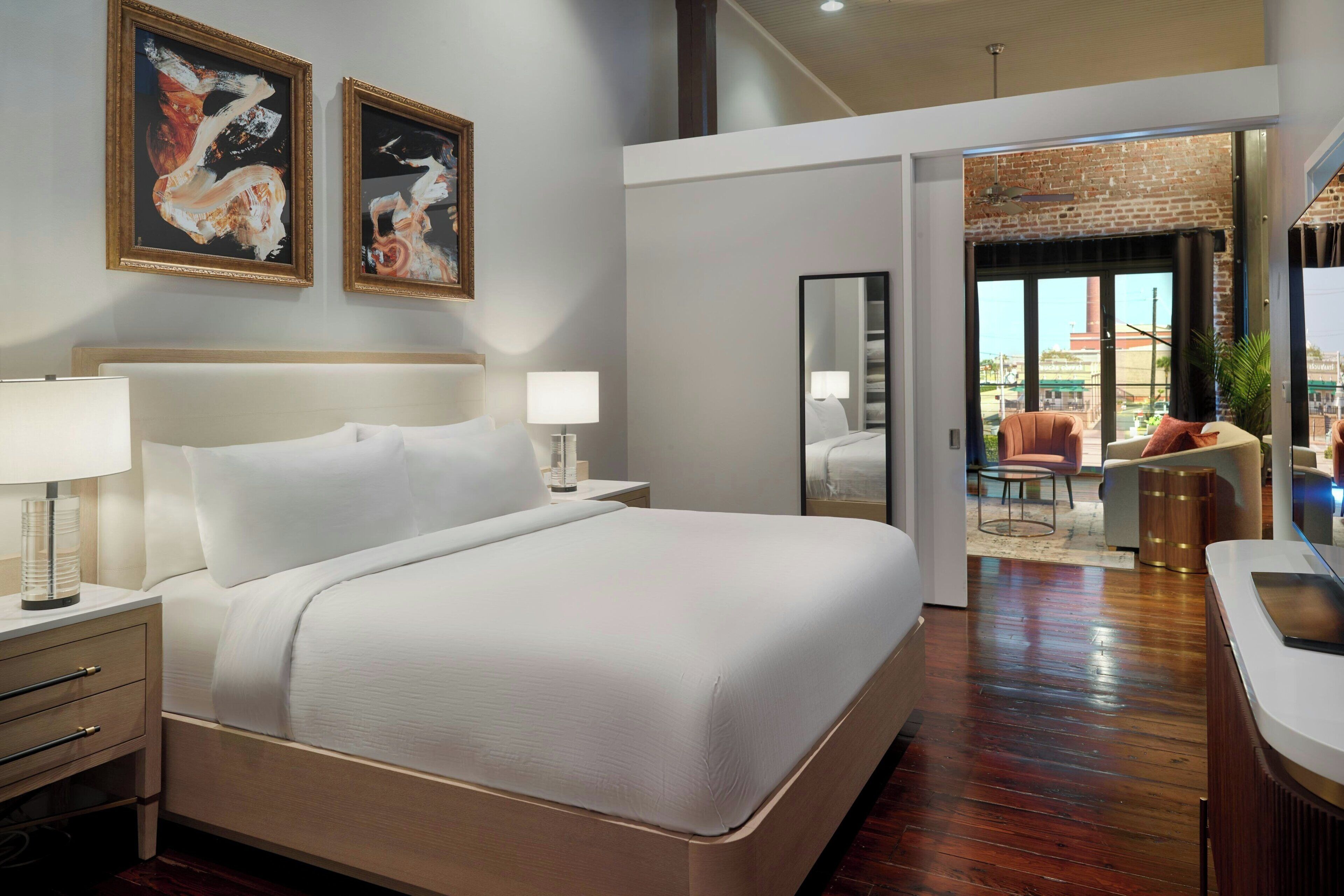 Premium bedding, pillow-top beds, in-room safe, laptop workspace