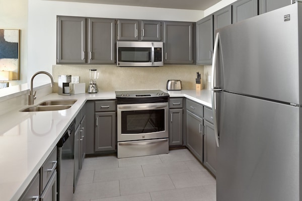 1 camera, biancheria da letto di alta qualità, materassi a doppio strato