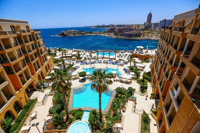 Corinthia St George's Bay