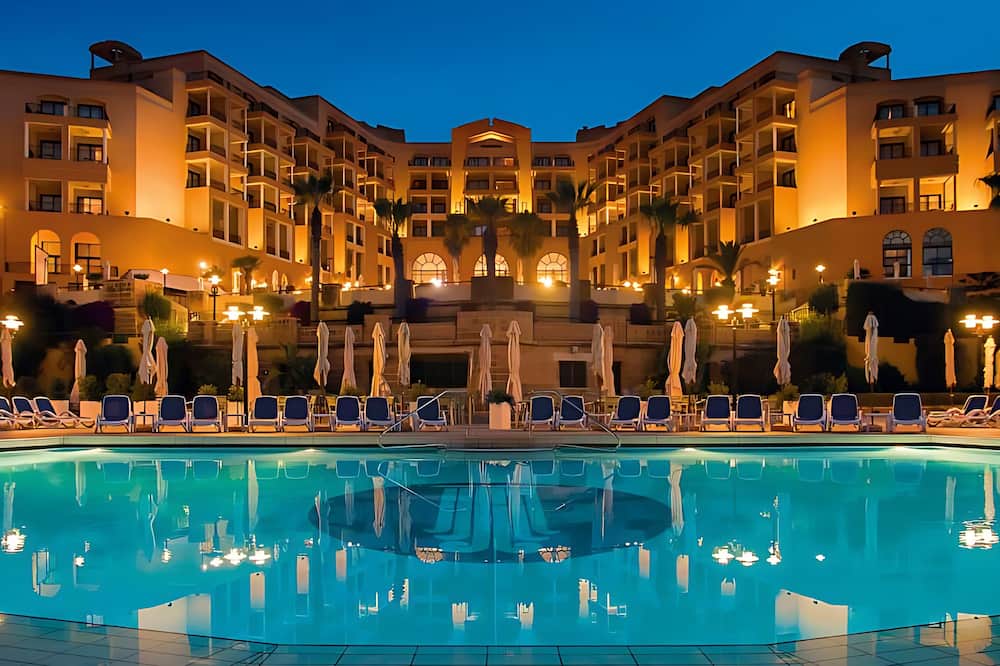 Corinthia St George's Bay