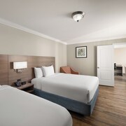 Solara Inn and Suites