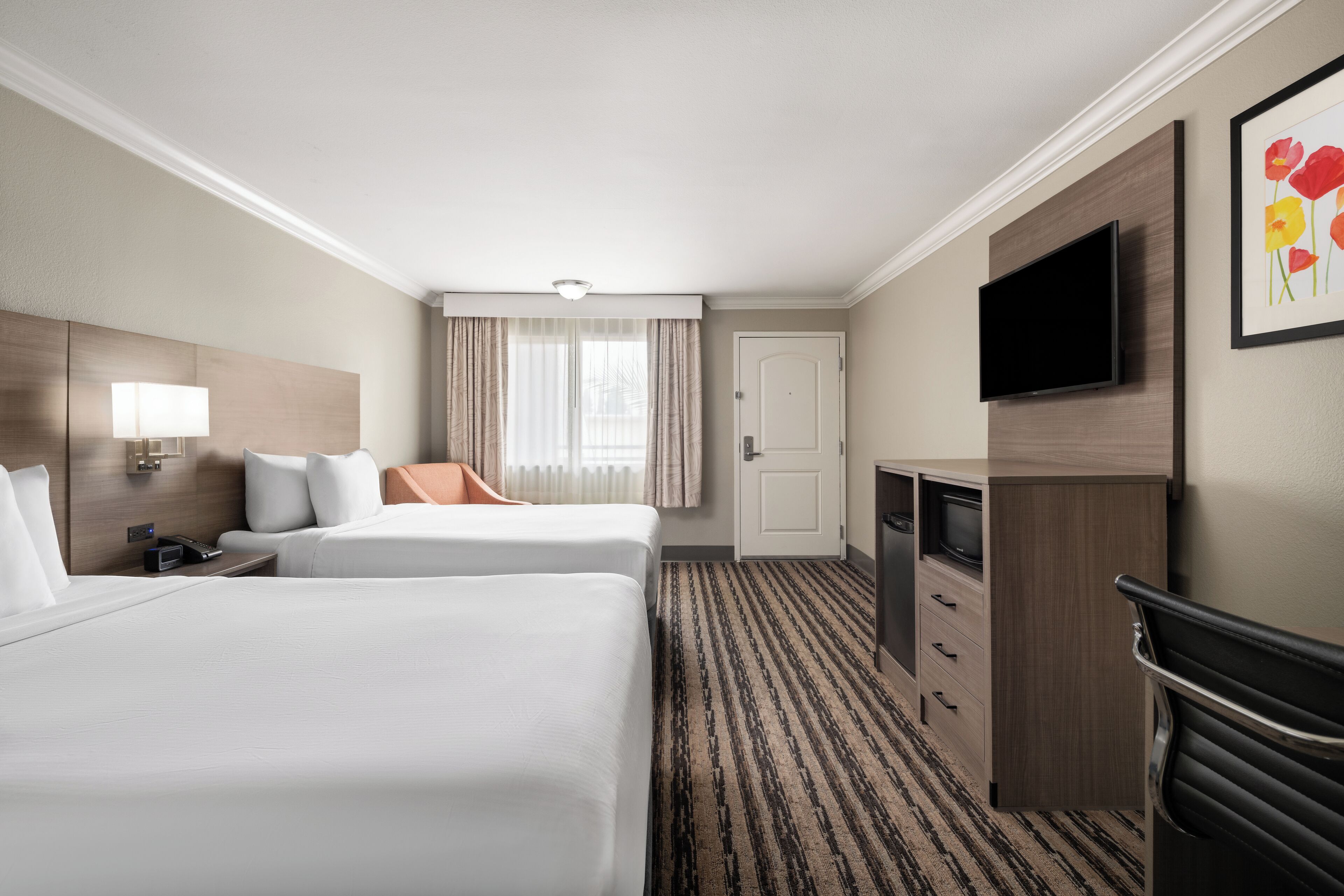 Foto - Solara Inn and Suites