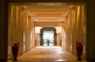 Turkish bath, body treatments, hydrotherapy, facials, reflexology