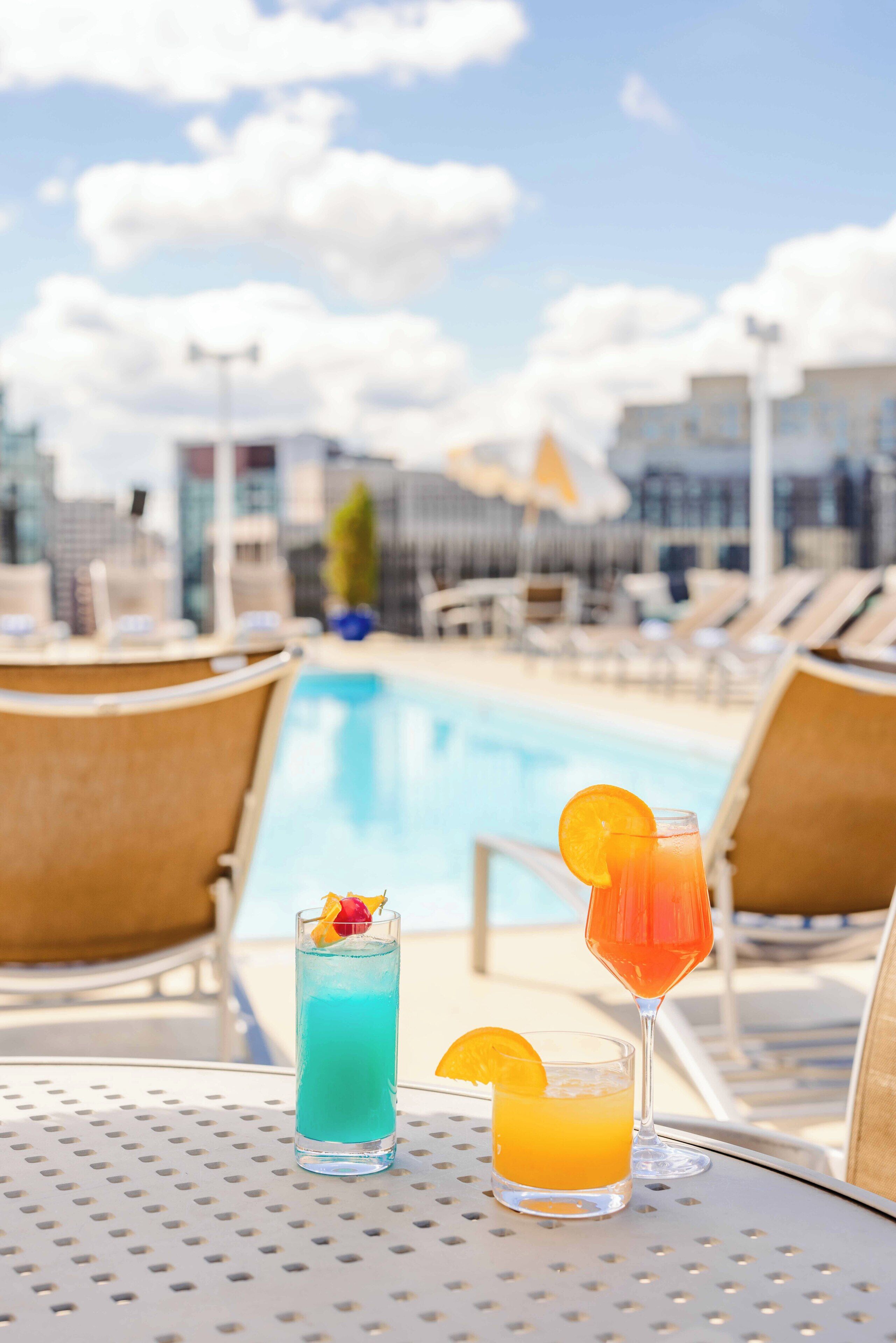 Seasonal outdoor pool, sun loungers