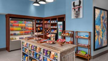 Snack bar