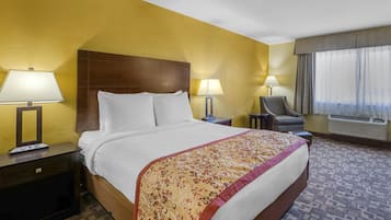 Standard Room, 1 Queen Bed, Non Smoking | Iron/ironing board, WiFi (surcharge), bed sheets