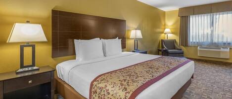 Camera Standard, 1 letto king, accessibile ai disabili, vasca da bagno | Ferro/asse da stiro, culle/letti per bambini (gratuiti)