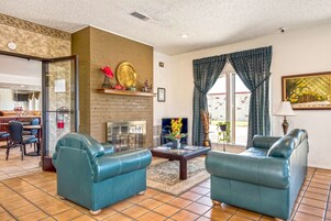 Sala de estar en el lobby