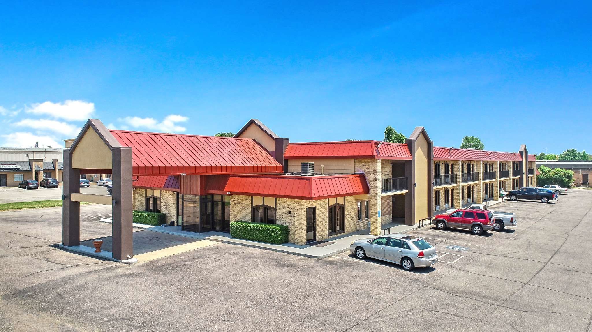 Americas Best Value Inn Paris