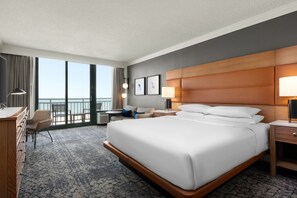 Premium bedding, in-room safe, desk, laptop workspace