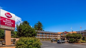 Exterior - Best Western Plus Landmark Inn (Lincoln City)