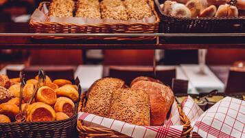 Gratis morgenmadsbuffet hver dag