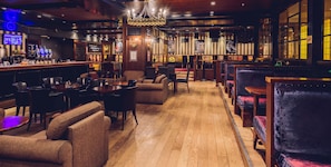 Bar (in der Unterkunft)