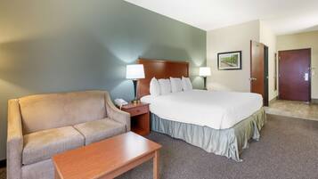 Quarto standard, 1 cama Queen, para não fumantes, geladeira e micro-ondas | Roupas de cama antialérgicas, cofres nos quartos, escrivaninha