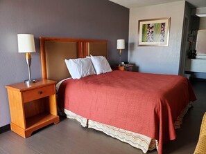 Desk, iron/ironing board, free WiFi, bed sheets