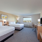 Holiday Inn Los Angeles - LAX Airport by IHG