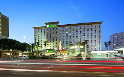 Holiday Inn Los Angeles - LAX Airport, an IHG Hotel