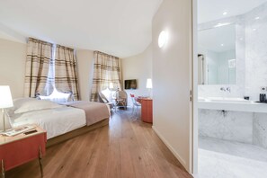 1 chambre, literie de qualité, minibar, coffre-fort