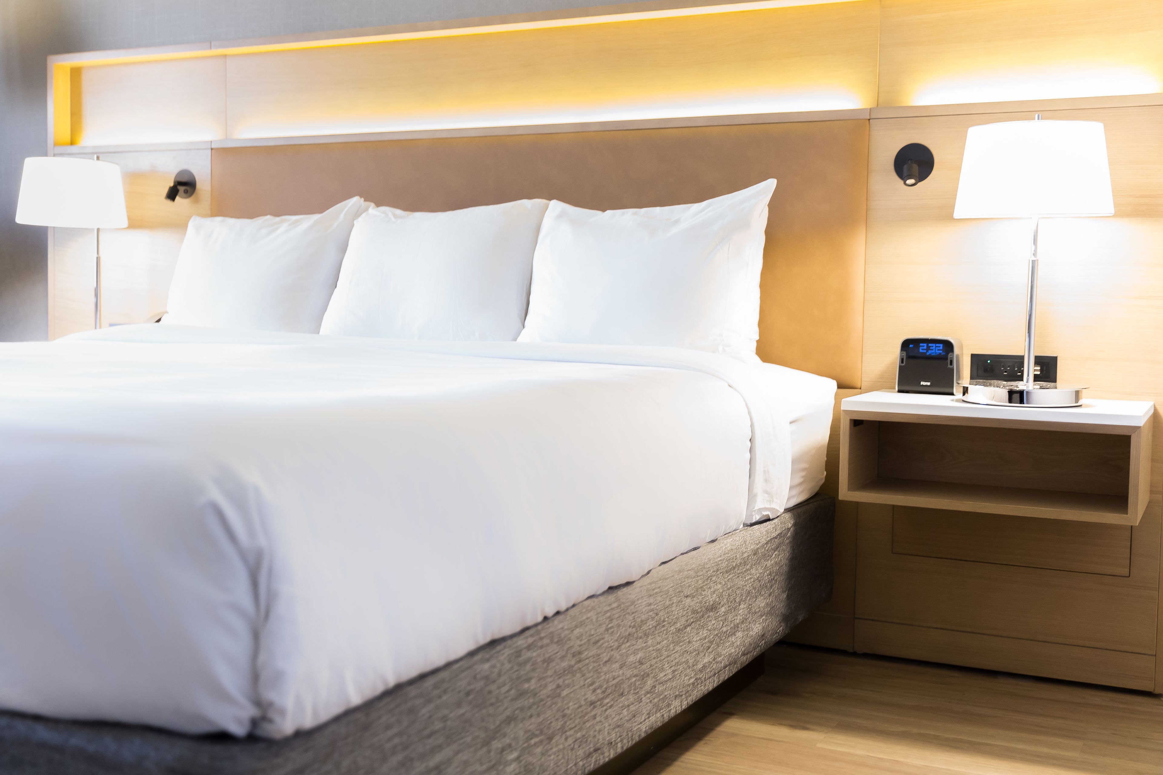 hypo-allergenic bedding, pillow-top beds, desk, laptop workspace