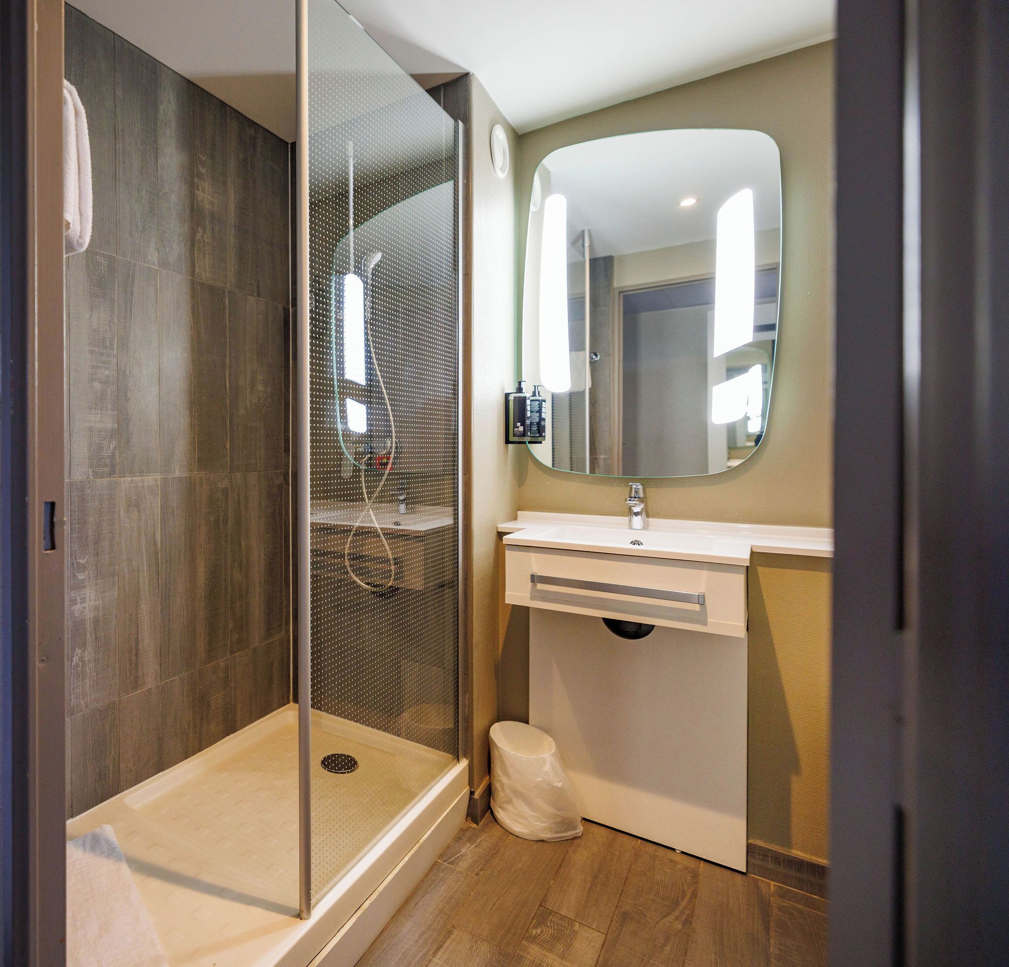 standard double room, 1 double bed with sofa bed | bathroom | combined shower/bathtub, eco-friendly toiletries, hair dryer, towels