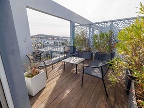 In-room safe, desk, soundproofing, free WiFi - ibis Toulon La Valette (La Valette-du-Var)