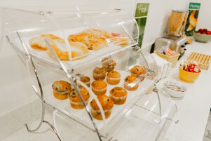 Desayuno para llevar incluido todos los días 