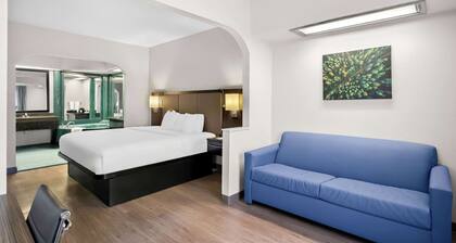 Quality Inn & Suites Monticello