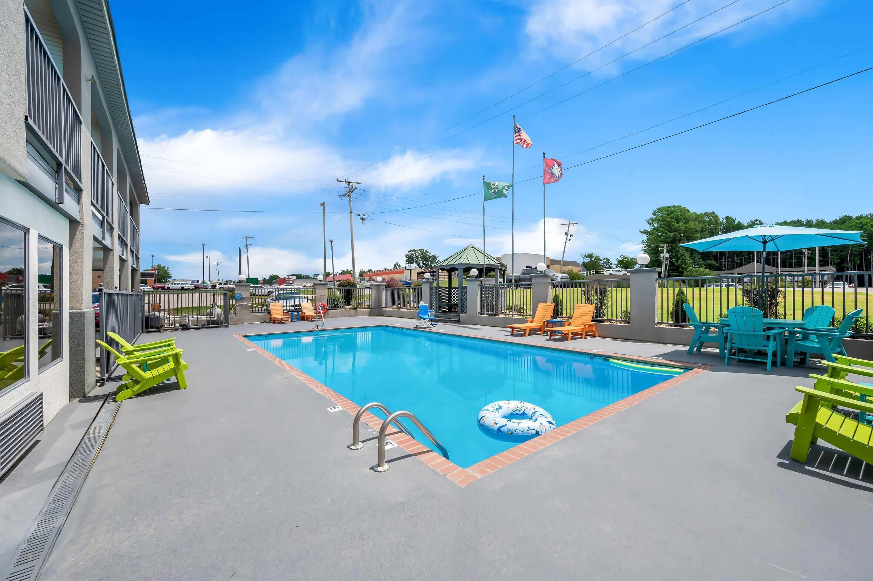 Seasonal outdoor pool