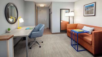 Room, 1 King Bed with Sofa bed (Study) | Individually decorated, individually furnished, desk, laptop workspace